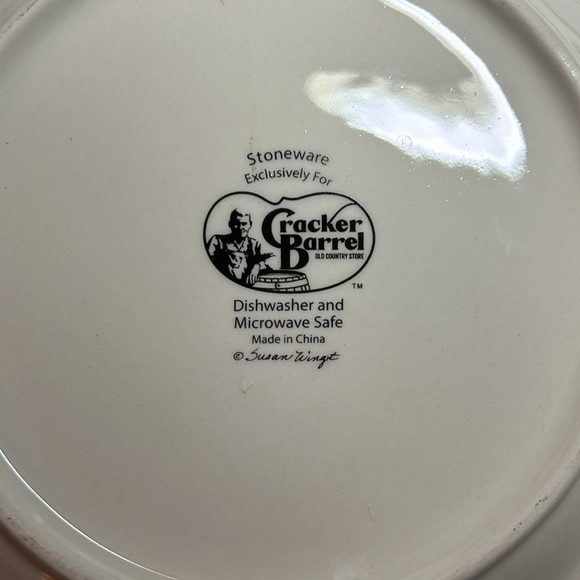 Cracker Barrel by SusanWiget, vintage only 1 available. Beautiful.NEW - Picture 4 of 4